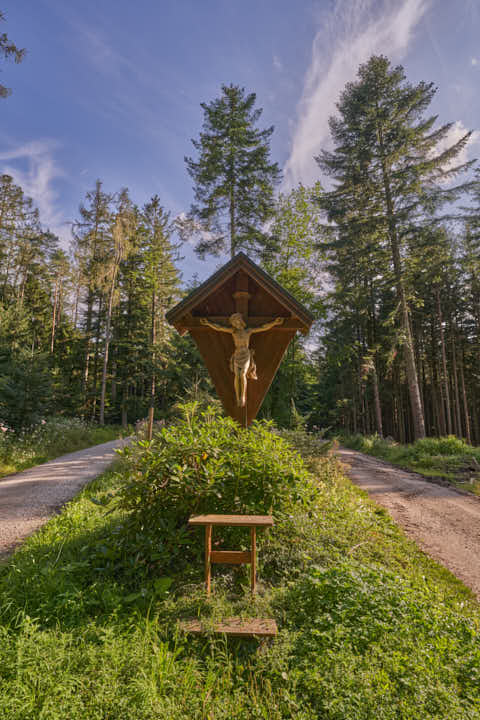 Gemeinde Simbach Landkreis Rottal-Inn Schellenberg Wegkreuz (Dirschl Johann) Deutschland PAN